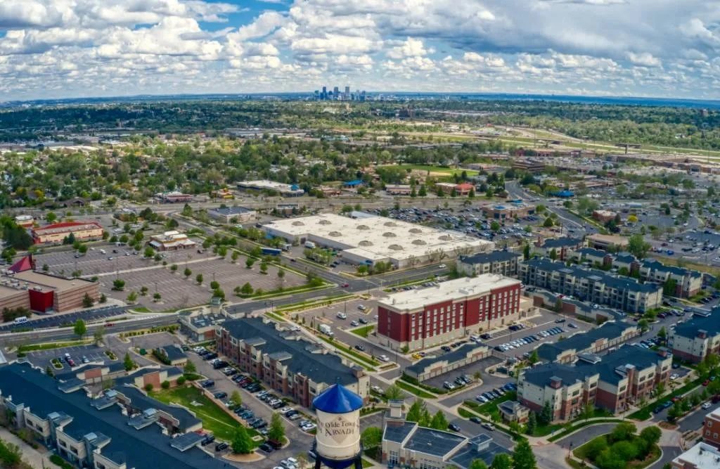 Avarda-CO-AdobeStock_354209474 copy